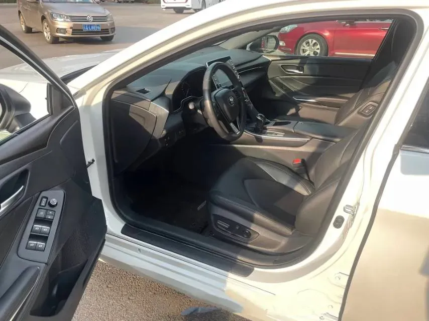 2022 Toyota Avalon 2.0L 178HP L4 CVT,autocango,china used car exporter,china ev exporter,chinese used car exporter,chinese used ev exporter