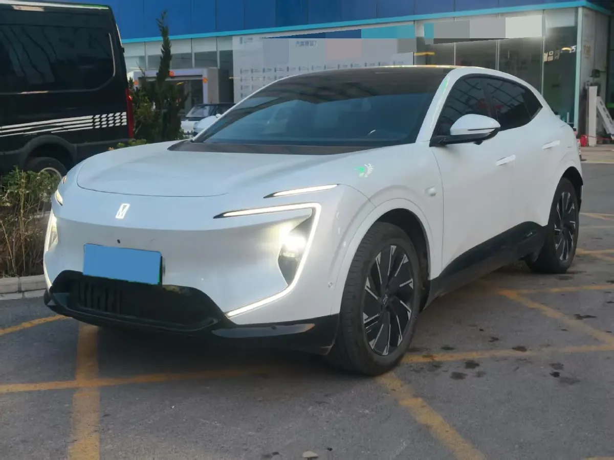 2024 Avatr 07 BEV 82.16KWH,autocango,china used car exporter,china ev exporter,chinese used car exporter,chinese used ev exporter