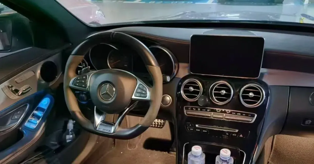 2019 Mercedes-Benz C AMG 4.0T 510HP V8 9AT,autocango,china used car exporter,china ev exporter,chinese used car exporter,chinese used ev exporter