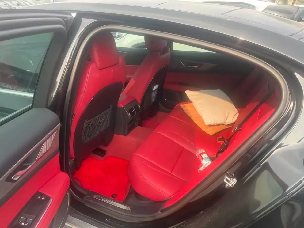 2024 Jaguar XEL 2.0T 250HP L4 8AT,autocango,china used car exporter,china ev exporter,chinese used car exporter,chinese used ev exporter