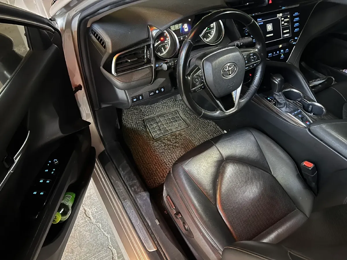 2018 Toyota Camry 2.5L 209HP L4 8AT,autocango,china used car exporter,china ev exporter,chinese used car exporter,chinese used ev exporter