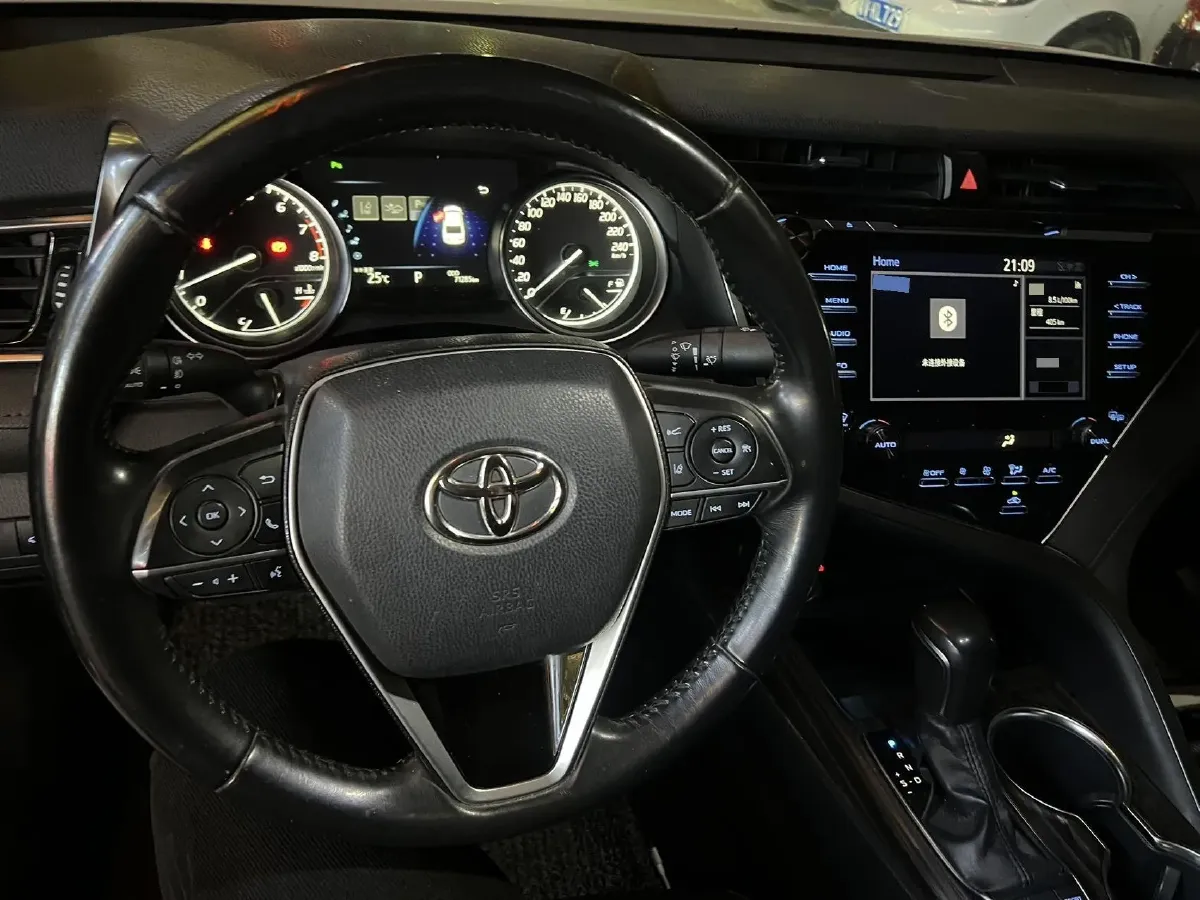2018 Toyota Camry 2.5L 209HP L4 8AT,autocango,china used car exporter,china ev exporter,chinese used car exporter,chinese used ev exporter