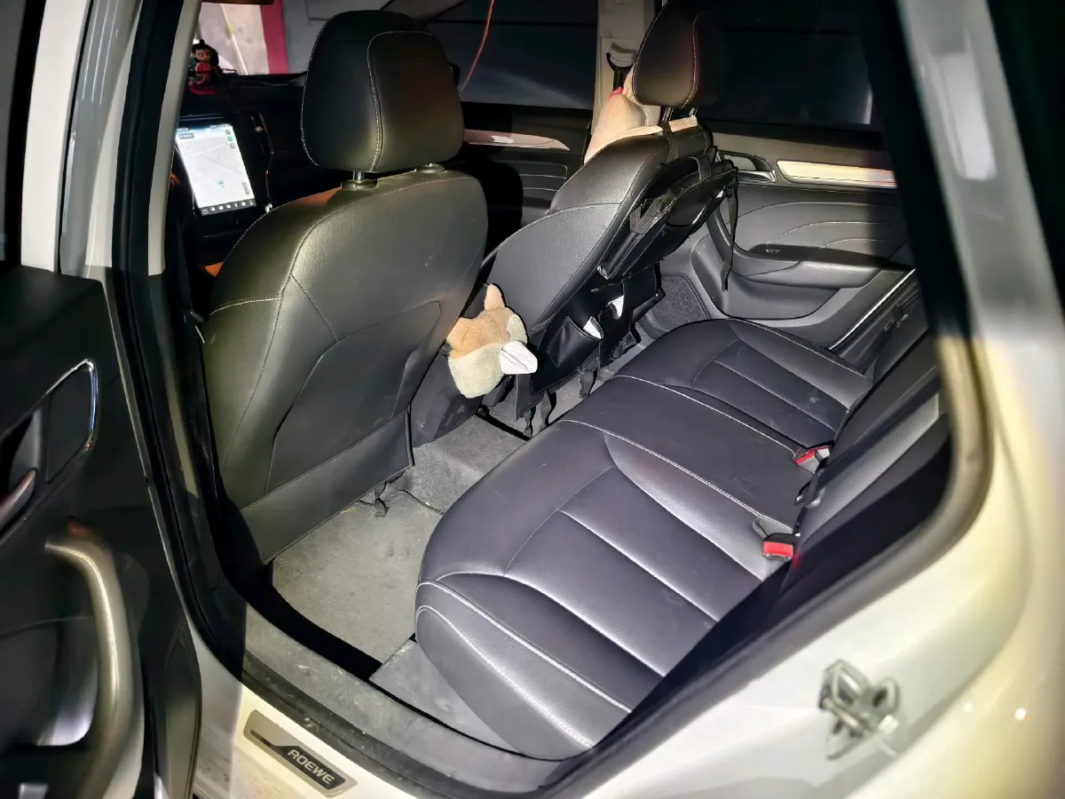 2017 Roewe i6 1.0T 125HP L3 2AT PHEV,autocango,china used car exporter,china ev exporter,chinese used car exporter,chinese used ev exporter