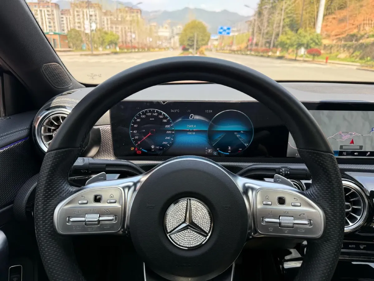 2021 Mercedes-Benz A Class 1.3T 163HP L4 7DCT,autocango,china used car exporter,china ev exporter,chinese used car exporter,chinese used ev exporter