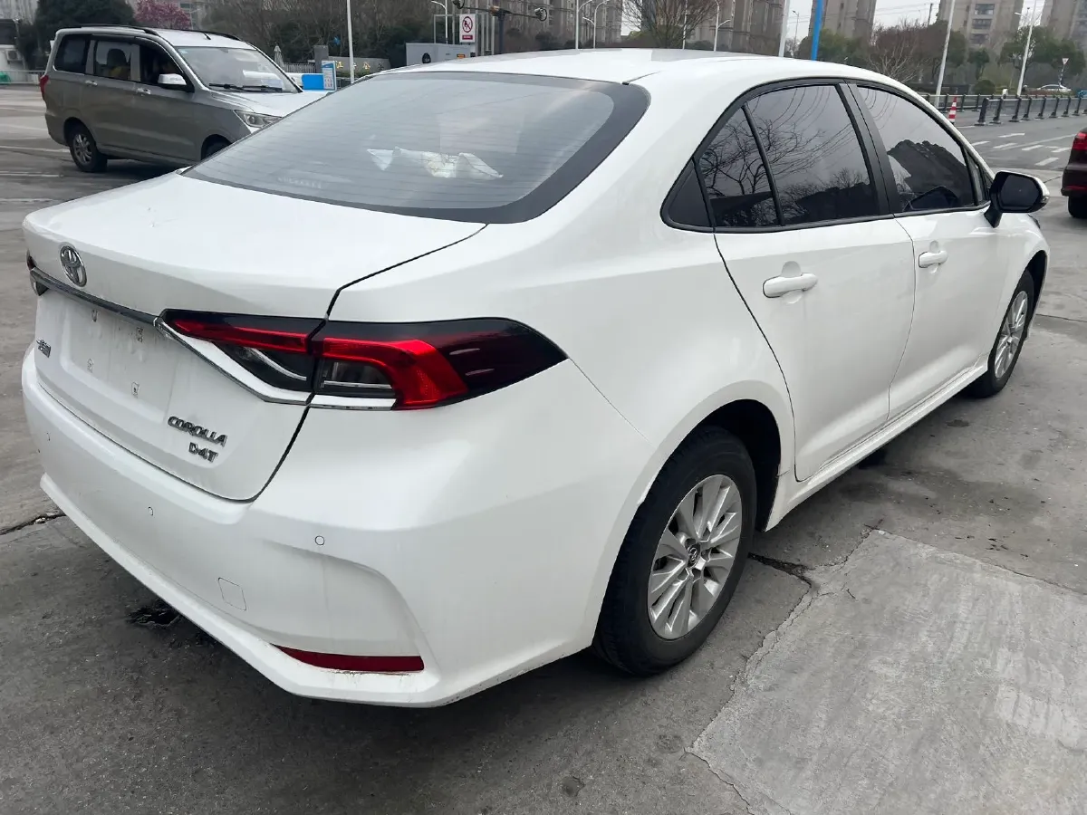2022 Toyota Corolla 1.2T 116HP L4 CVT,autocango,china used car exporter,china ev exporter,chinese used car exporter,chinese used ev exporter