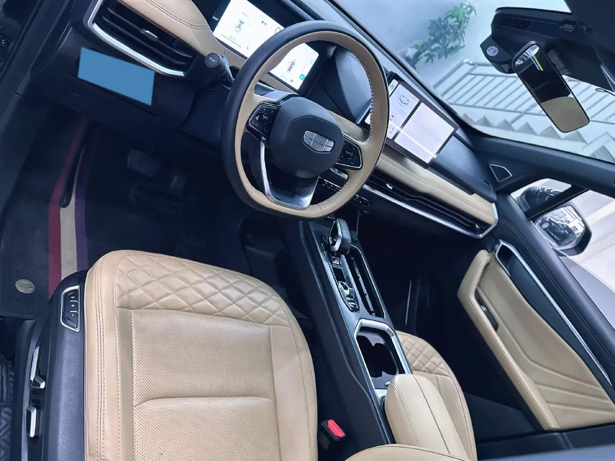 2023 Geely Okavango L 2.0T 218HP L4 7DCT,autocango,china used car exporter,china ev exporter,chinese used car exporter,chinese used ev exporter