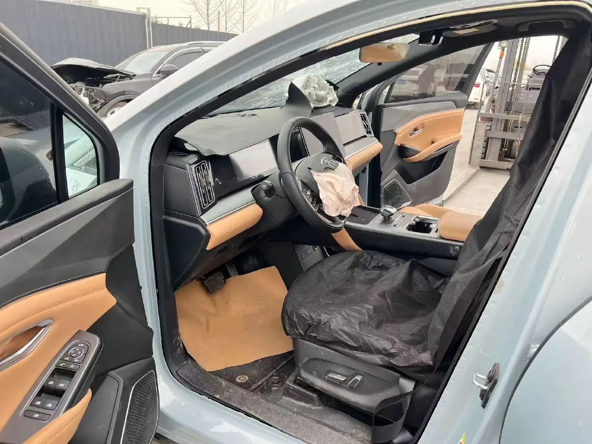 2024 BYD Tang 1.5T 139HP L4 E-CVT PHEV,autocango,china used car exporter,china ev exporter,chinese used car exporter,chinese used ev exporter