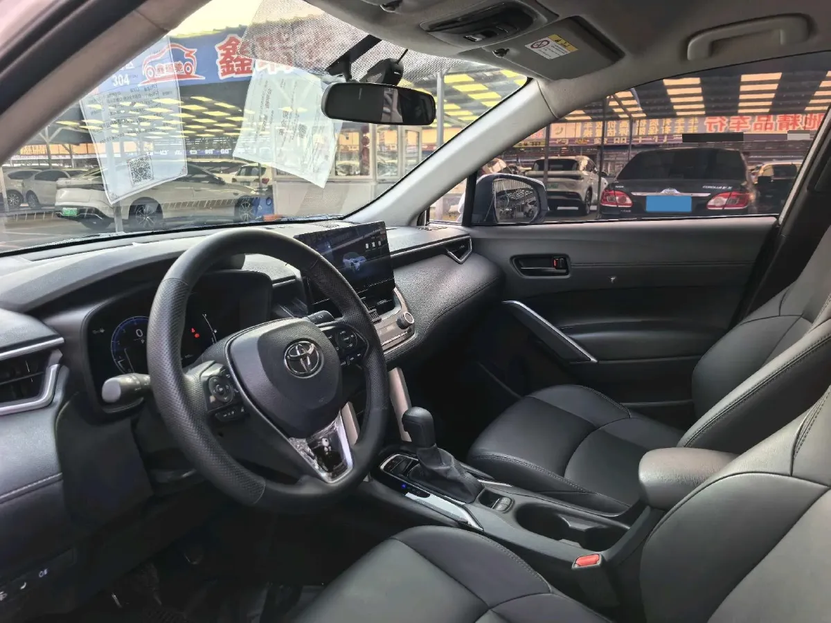 2024 Toyota Frontlander 2.0L 171HP L4 CVT,autocango,china used car exporter,china ev exporter,chinese used car exporter,chinese used ev exporter