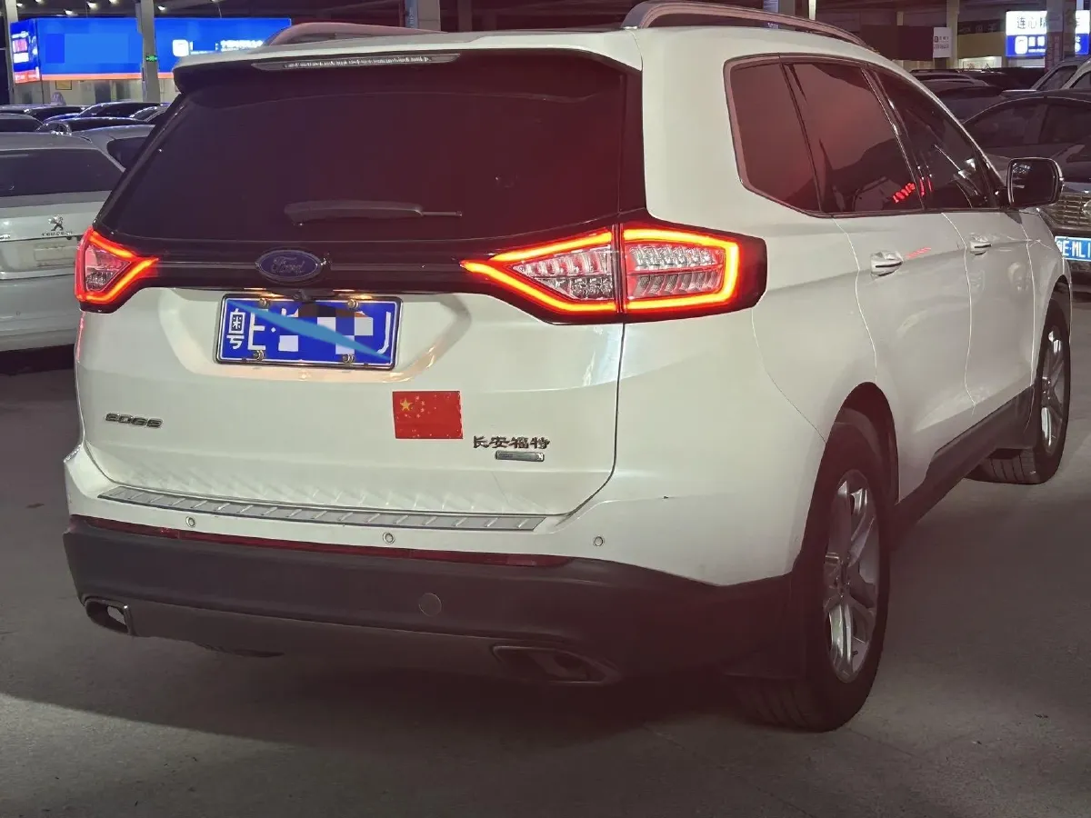 2018 Ford Edge 2.0T 245HP L4 6AT,autocango,china used car exporter,china ev exporter,chinese used car exporter,chinese used ev exporter