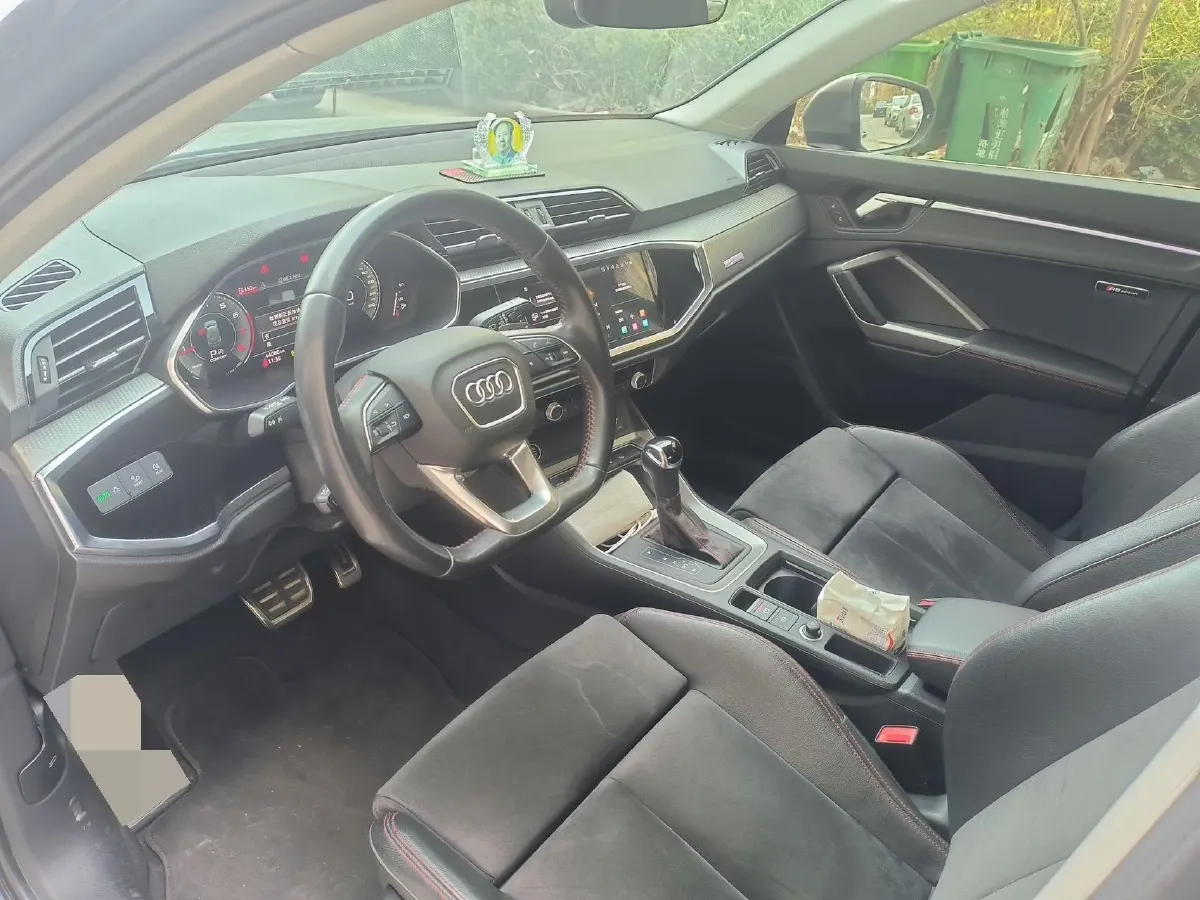 2023 Audi Q3 2.0T 186HP L4 7DCT,autocango,china used car exporter,china ev exporter,chinese used car exporter,chinese used ev exporter