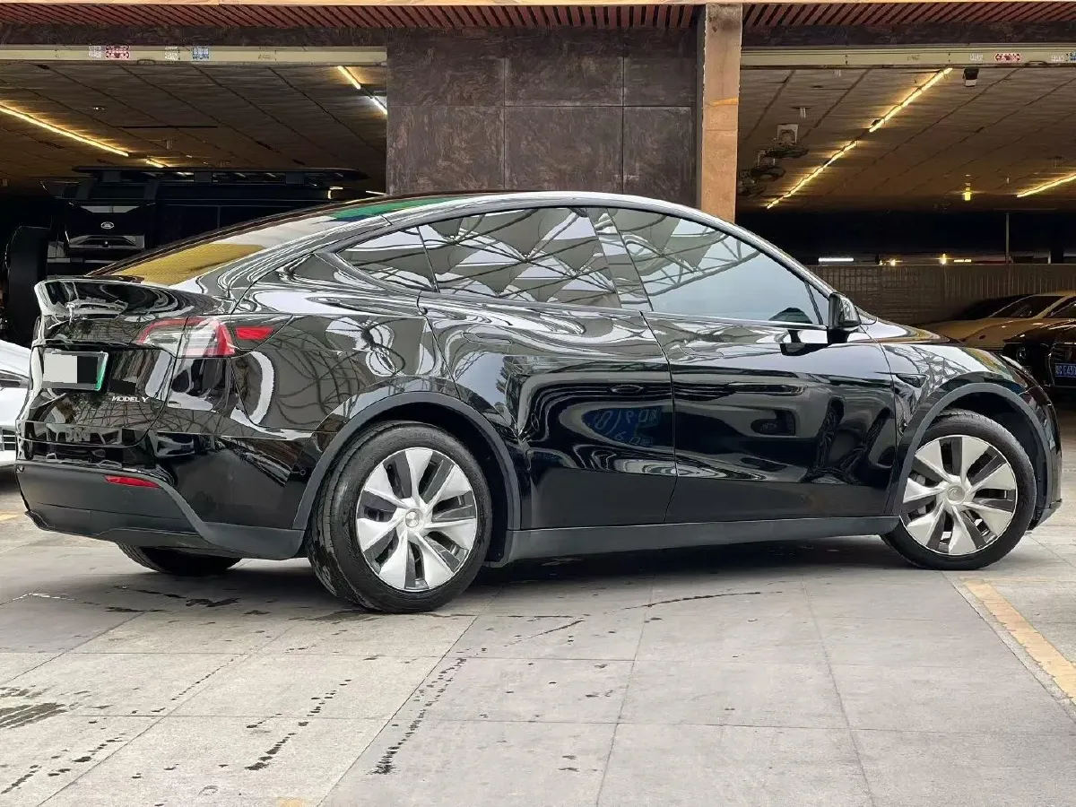 2022 Tesla Model Y BEV 60KWH,autocango,china used car exporter,china ev exporter,chinese used car exporter,chinese used ev exporter