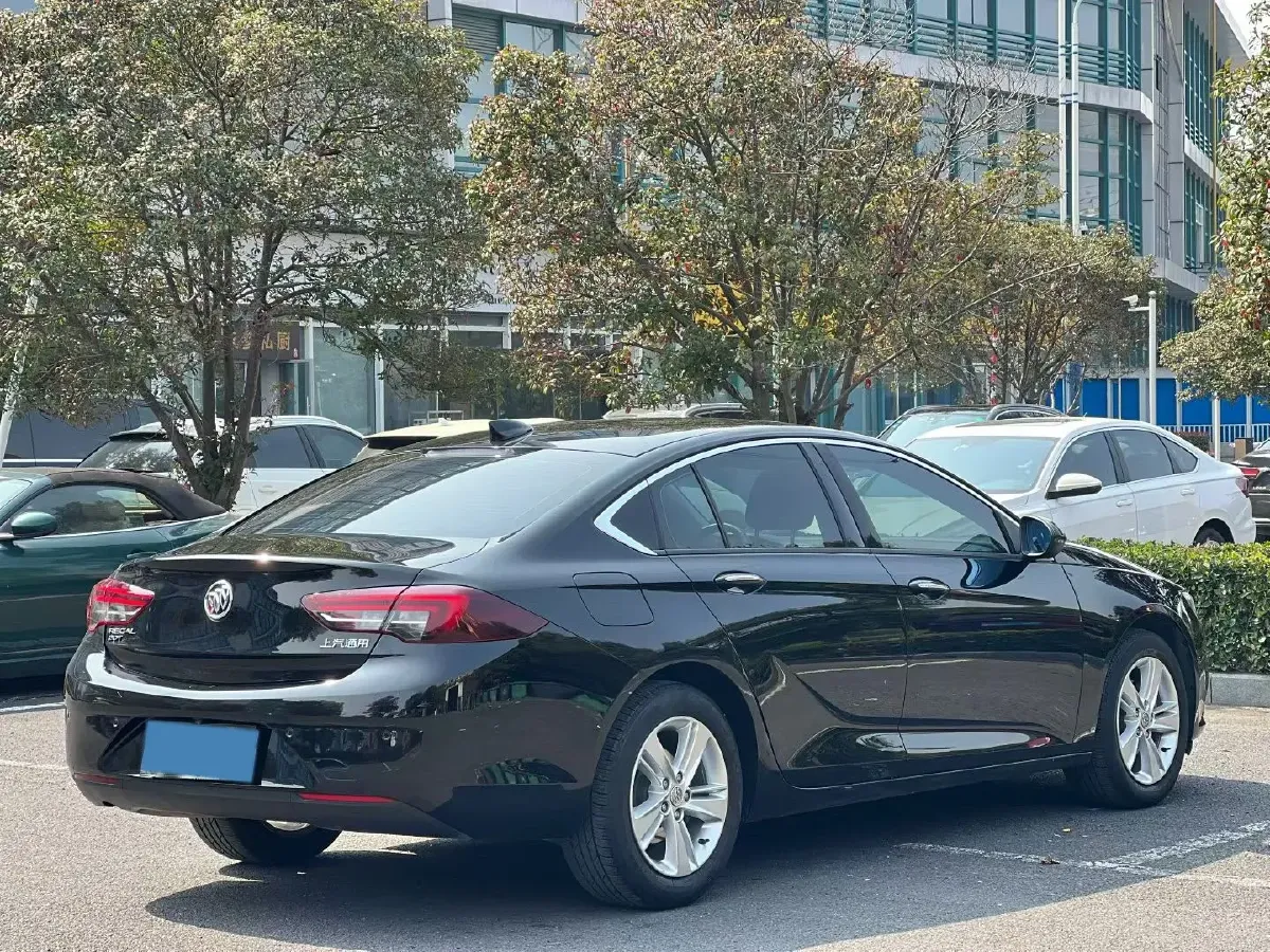 2019 Buick Regal 1.5T 170HP L4 9AT,autocango,china used car exporter,china ev exporter,chinese used car exporter,chinese used ev exporter