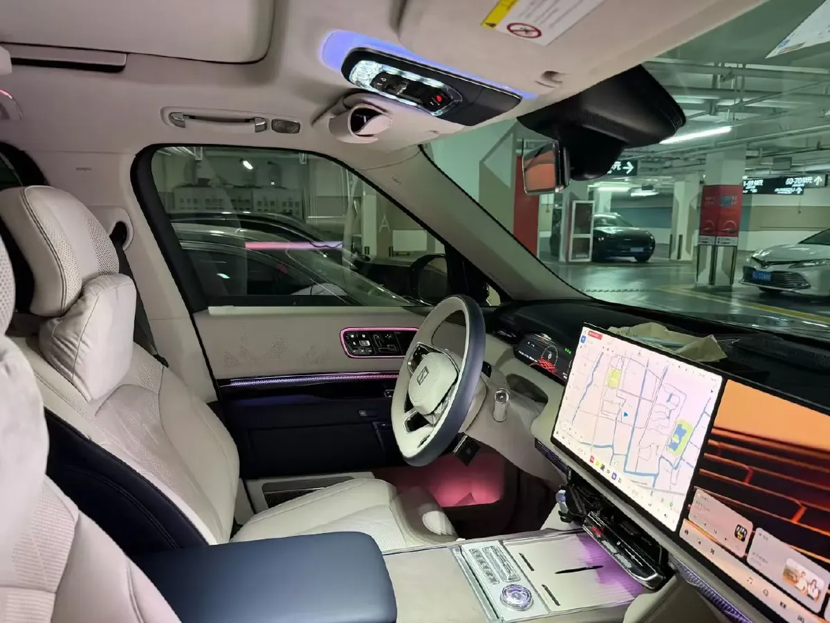 2025 Zeekr 9X 2.0T 279HP L4 1DHT PHEV,autocango,china used car exporter,china ev exporter,chinese used car exporter,chinese used ev exporter