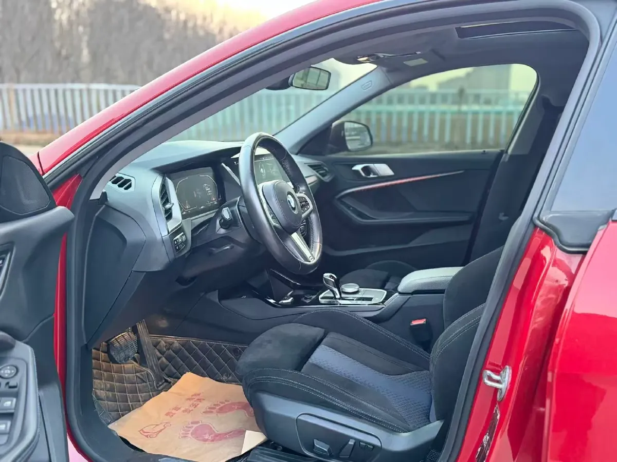 2021 BMW 2 Series 2.0T 192HP L4 7DCT,autocango,china used car exporter,china ev exporter,chinese used car exporter,chinese used ev exporter