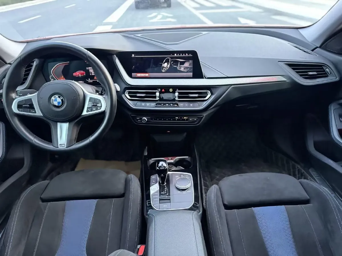 2021 BMW 2 Series 2.0T 192HP L4 7DCT,autocango,china used car exporter,china ev exporter,chinese used car exporter,chinese used ev exporter