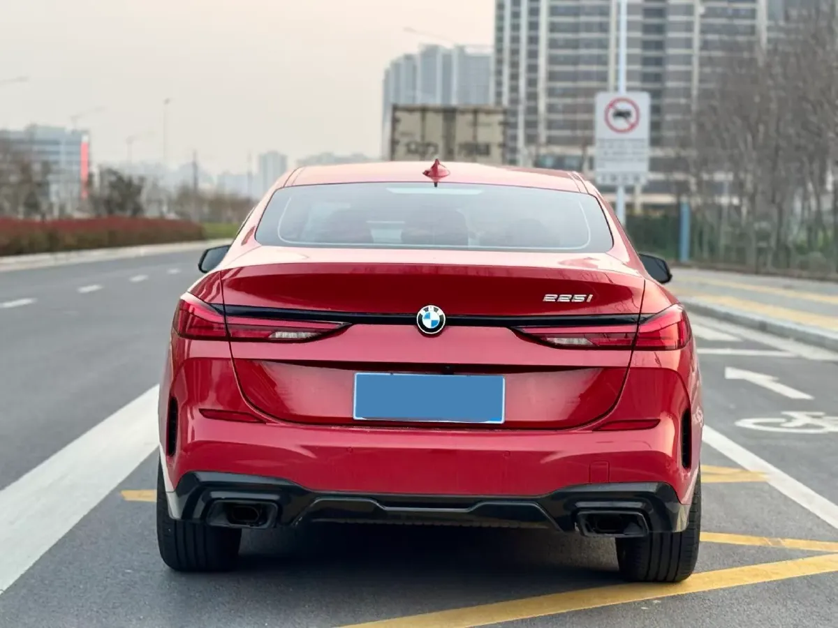 2021 BMW 2 Series 2.0T 192HP L4 7DCT,autocango,china used car exporter,china ev exporter,chinese used car exporter,chinese used ev exporter
