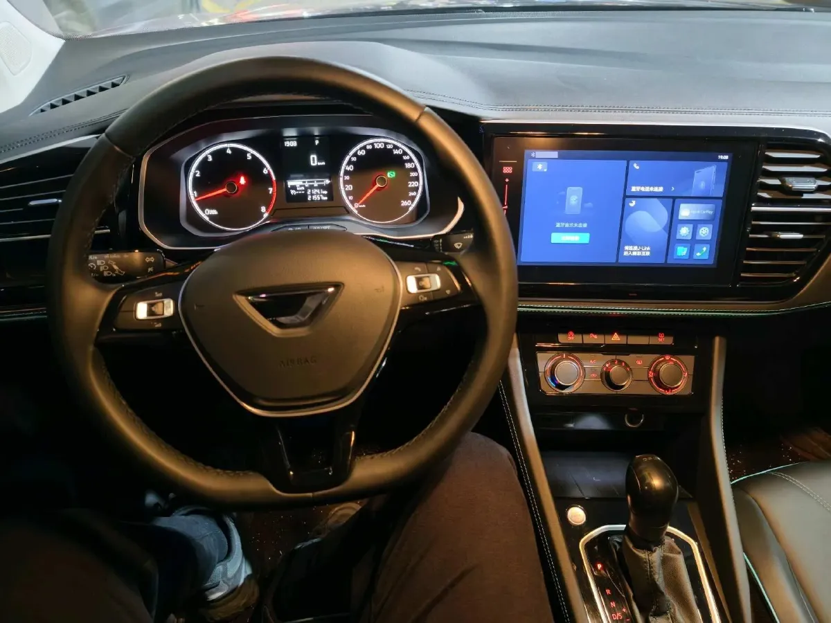 2024 Jetta VS5 1.4T 150HP L4 6AT,autocango,china used car exporter,china ev exporter,chinese used car exporter,chinese used ev exporter