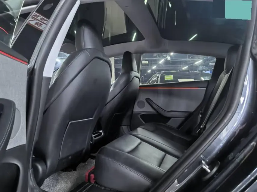 2025 Tesla Model 3 BEV 62.5KWH,autocango,china used car exporter,china ev exporter,chinese used car exporter,chinese used ev exporter