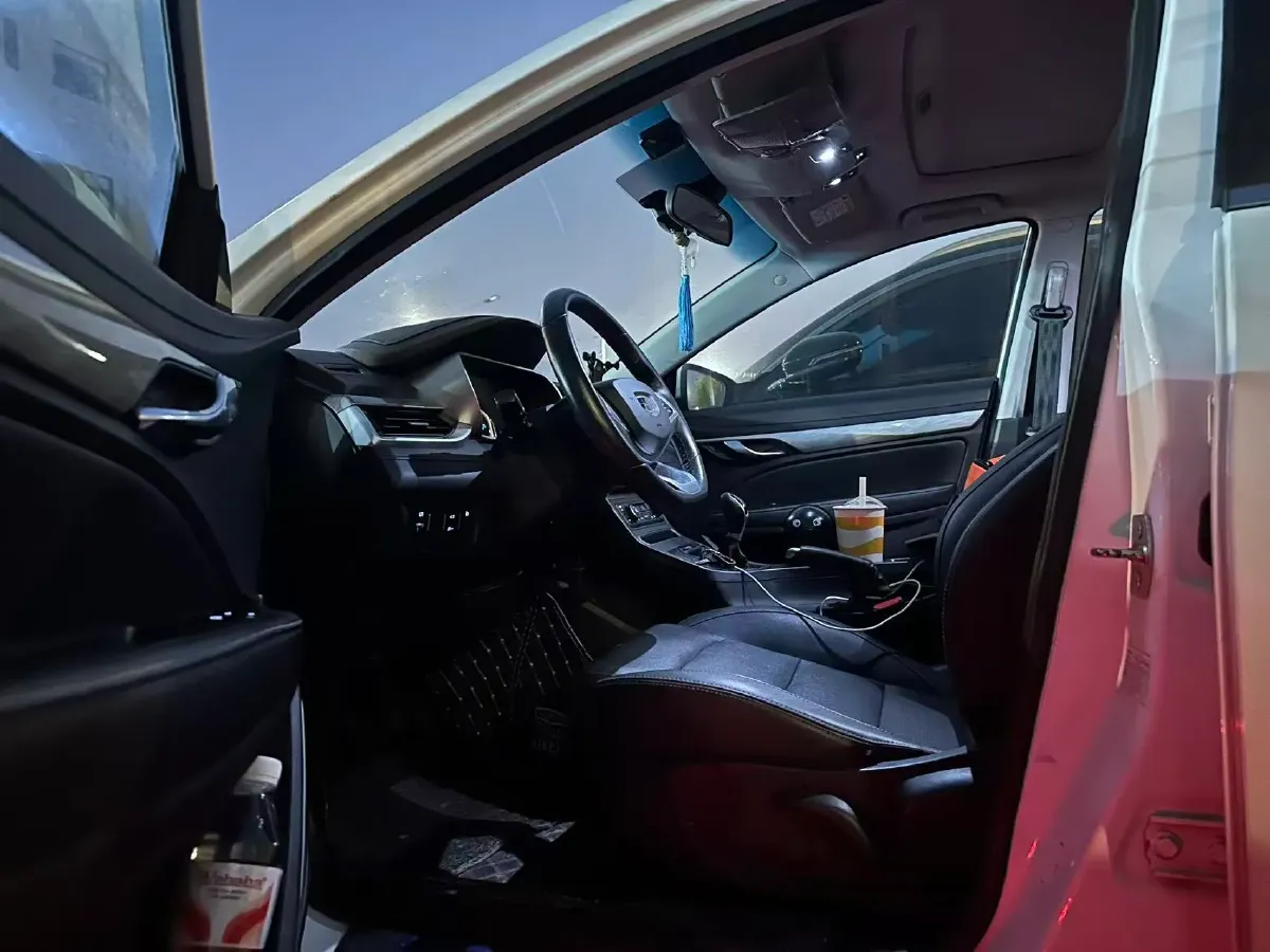 2019 Geely Emgrand 1.5L 109HP L4 5MT,autocango,china used car exporter,china ev exporter,chinese used car exporter,chinese used ev exporter