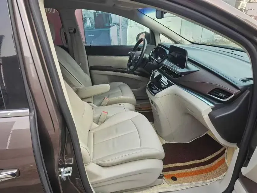 2023 Buick GL8 2.0T 237HP L4 9AT,autocango,china used car exporter,china ev exporter,chinese used car exporter,chinese used ev exporter