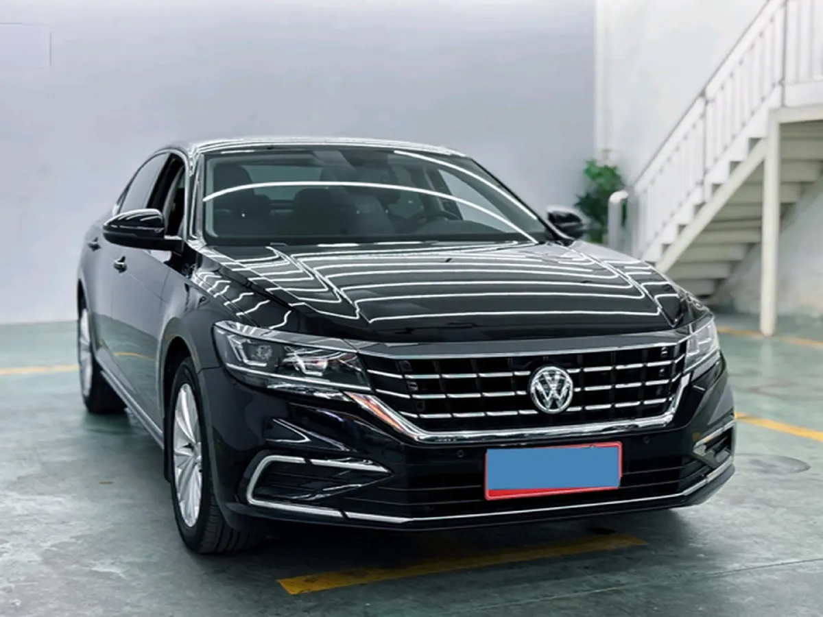 2021 Volkswagen Passat 2.0T 186HP L4 7DCT,autocango,china used car exporter,china ev exporter,chinese used car exporter,chinese used ev exporter
