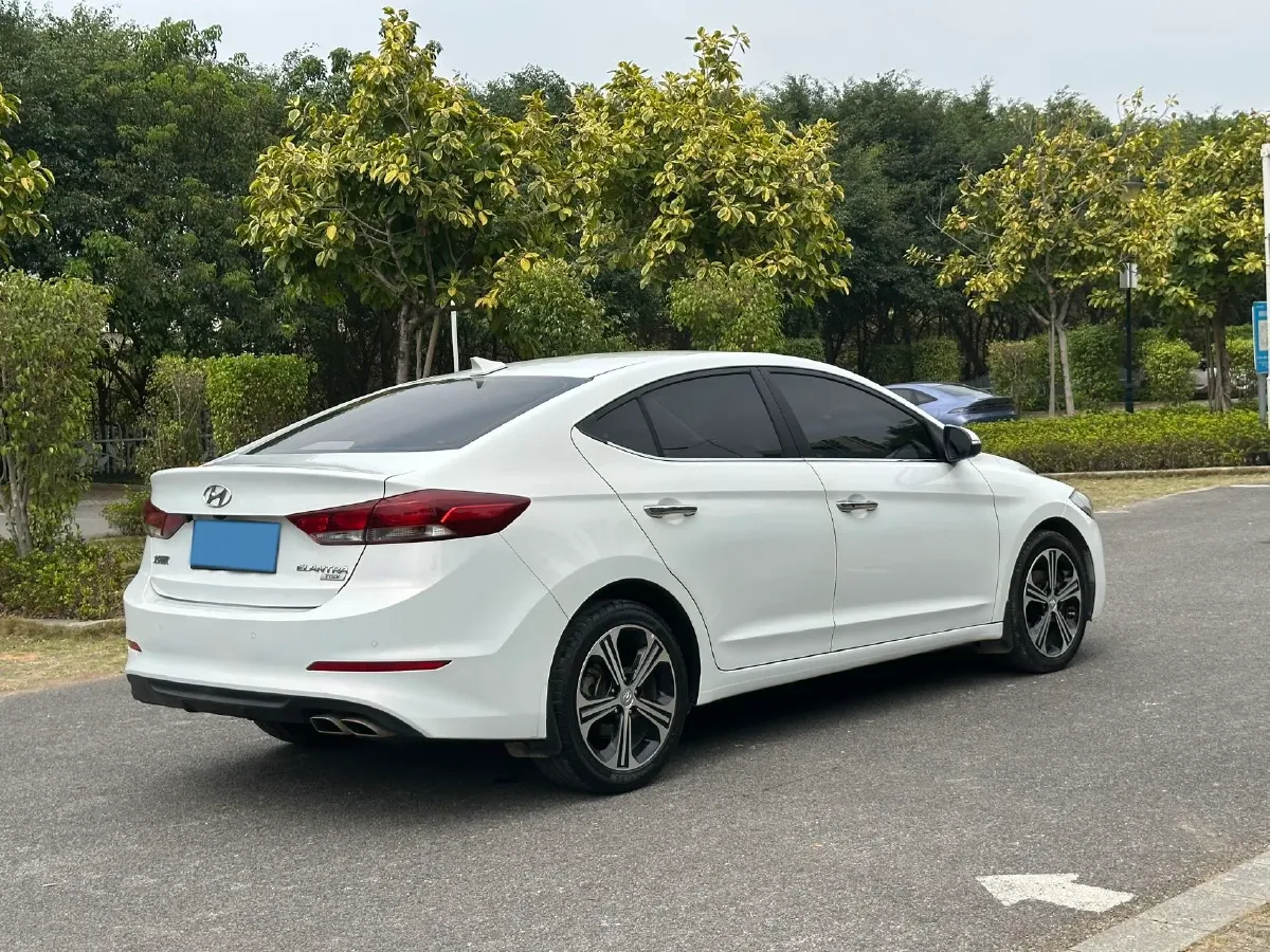 2018 Hyundai Elantra 1.4T 130HP L4 7DCT,autocango,china used car exporter,china ev exporter,chinese used car exporter,chinese used ev exporter