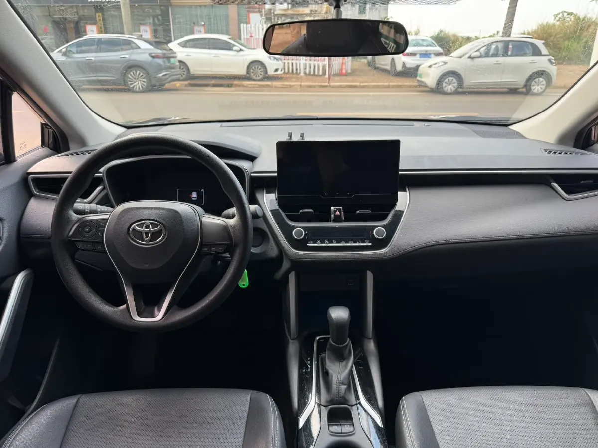 2025 Toyota Corolla 1.2T 116HP L4 CVT,autocango,china used car exporter,china ev exporter,chinese used car exporter,chinese used ev exporter