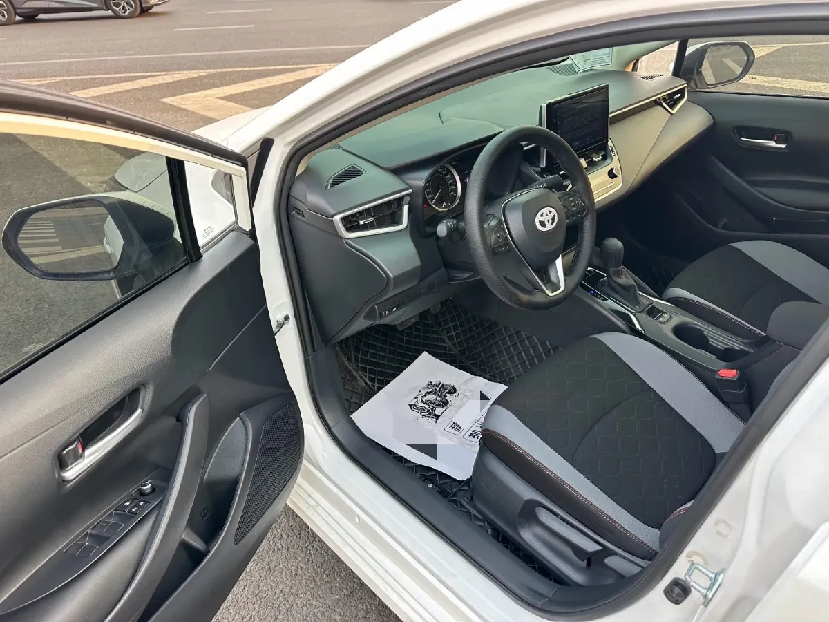 2021 Toyota Corolla 1.2T 116HP L4 CVT,autocango,china used car exporter,china ev exporter,chinese used car exporter,chinese used ev exporter