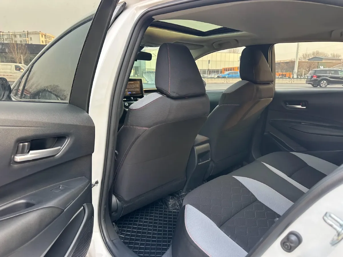 2021 Toyota Corolla 1.2T 116HP L4 CVT,autocango,china used car exporter,china ev exporter,chinese used car exporter,chinese used ev exporter