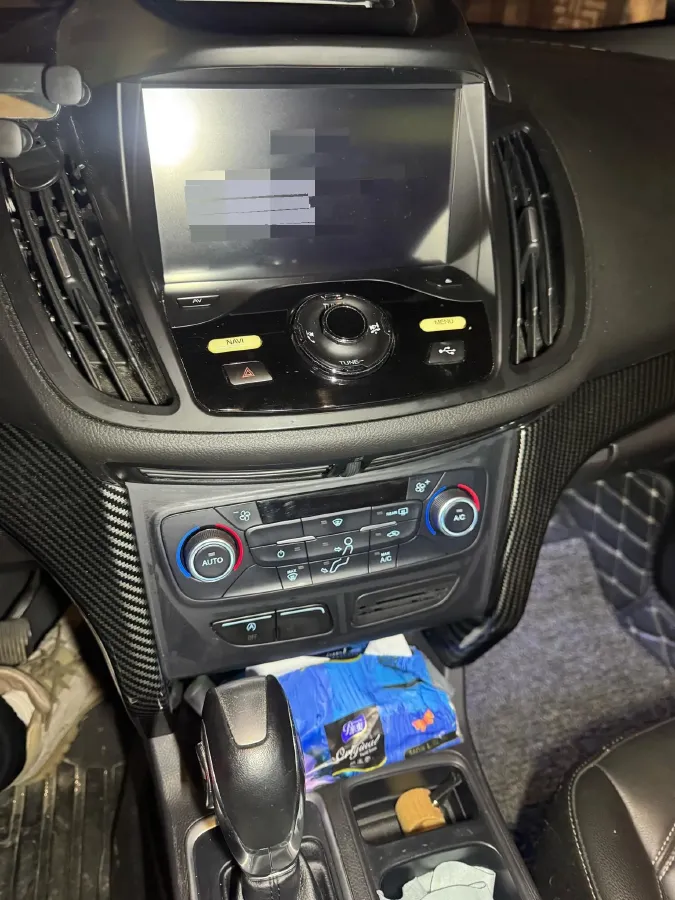 2018 Ford Kuga 1.5T 181HP L4 6AT,autocango,china used car exporter,china ev exporter,chinese used car exporter,chinese used ev exporter