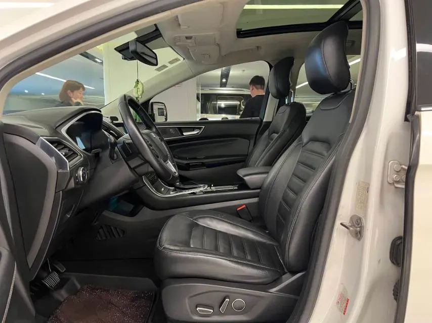 2018 Ford Edge 2.0T 245HP L4 6AT,autocango,china used car exporter,china ev exporter,chinese used car exporter,chinese used ev exporter