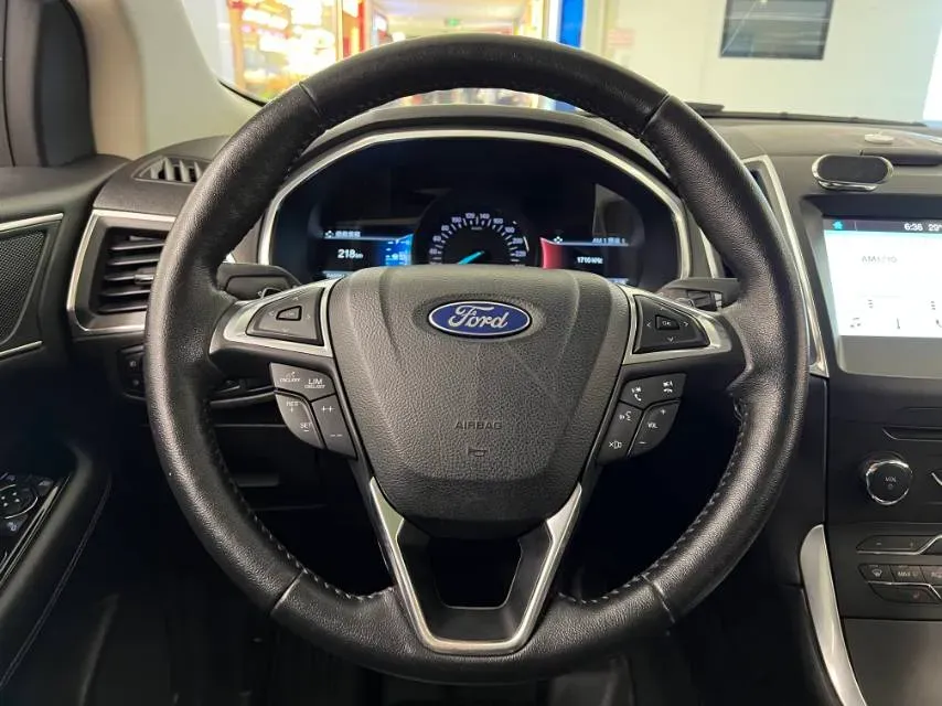 2018 Ford Edge 2.0T 245HP L4 6AT,autocango,china used car exporter,china ev exporter,chinese used car exporter,chinese used ev exporter