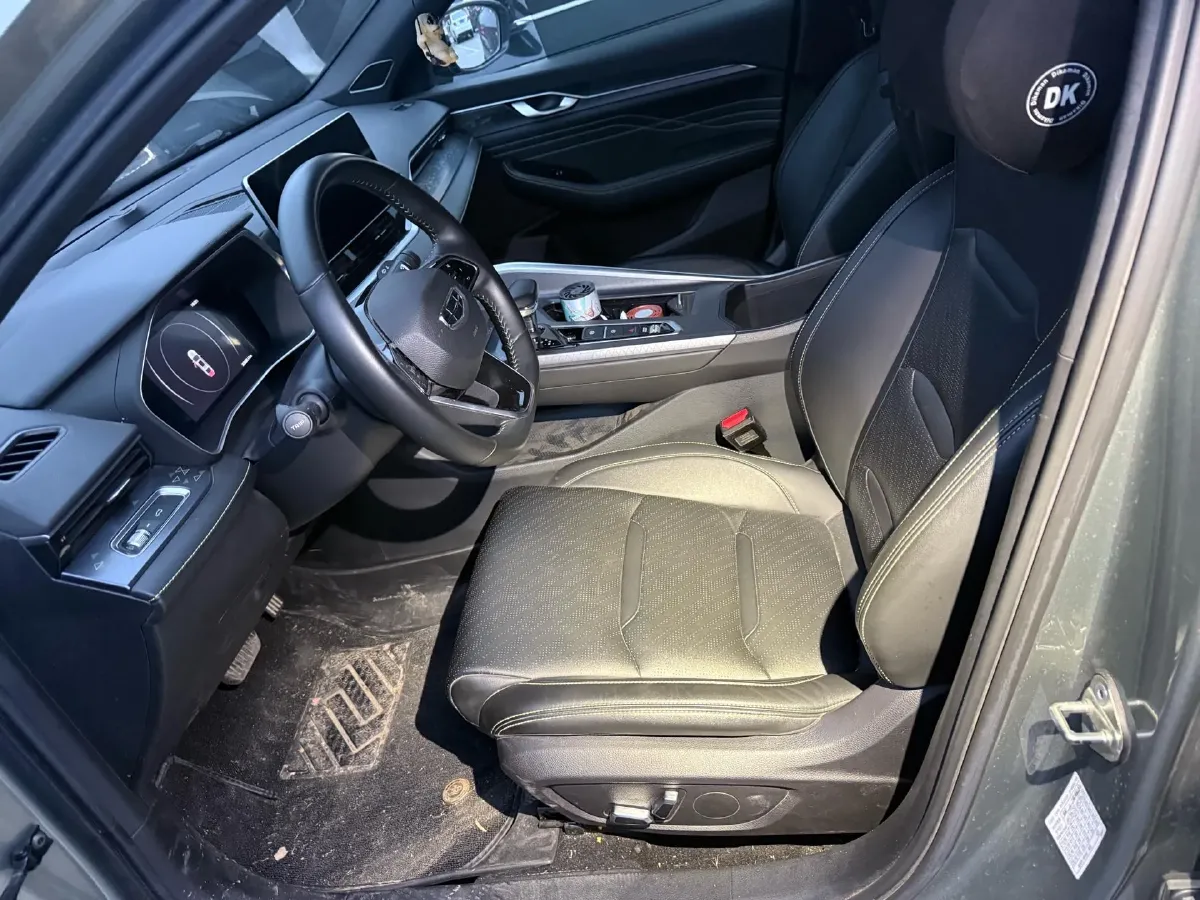 2023 Geely Preface 1.5T 181HP L4 7DCT,autocango,china used car exporter,china ev exporter,chinese used car exporter,chinese used ev exporter