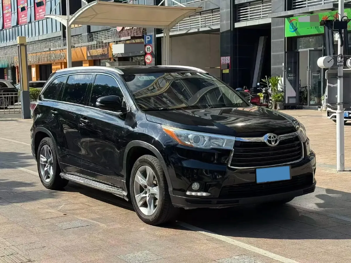 2017 Toyota Highlander 2.0T 220HP L4 6AT,autocango,china used car exporter,china ev exporter,chinese used car exporter,chinese used ev exporter
