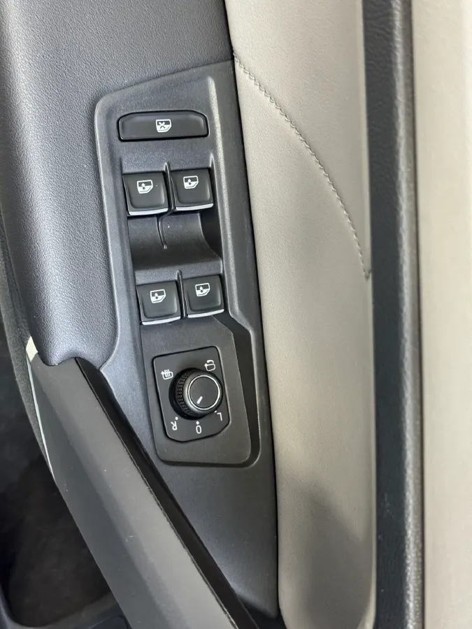 2023 Volkswagen Tayron 1.4T 150HP L4 7DCT,autocango,china used car exporter,china ev exporter,chinese used car exporter,chinese used ev exporter