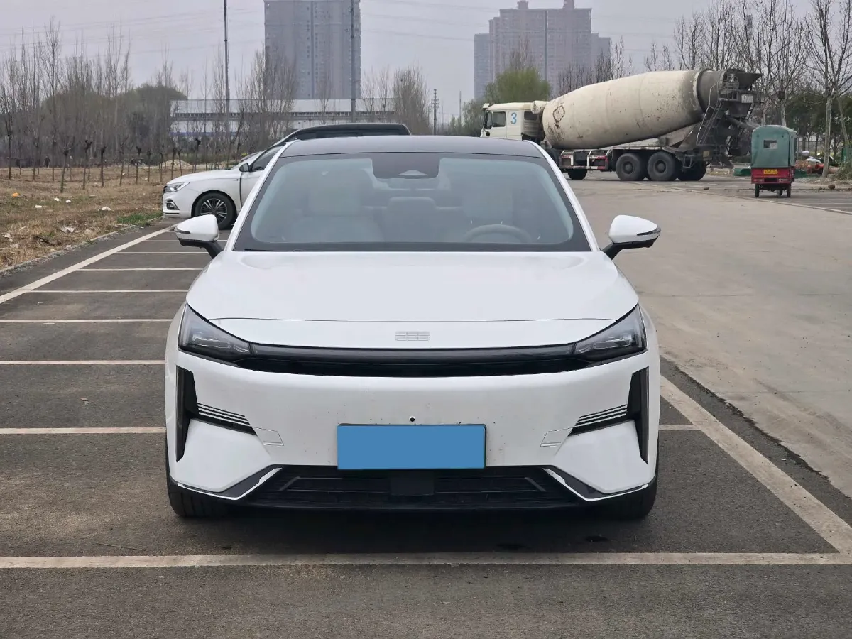 2023 Geely Galaxy L6 1.5T 163HP L4 3DHT PHEV,autocango,china used car exporter,china ev exporter,chinese used car exporter,chinese used ev exporter