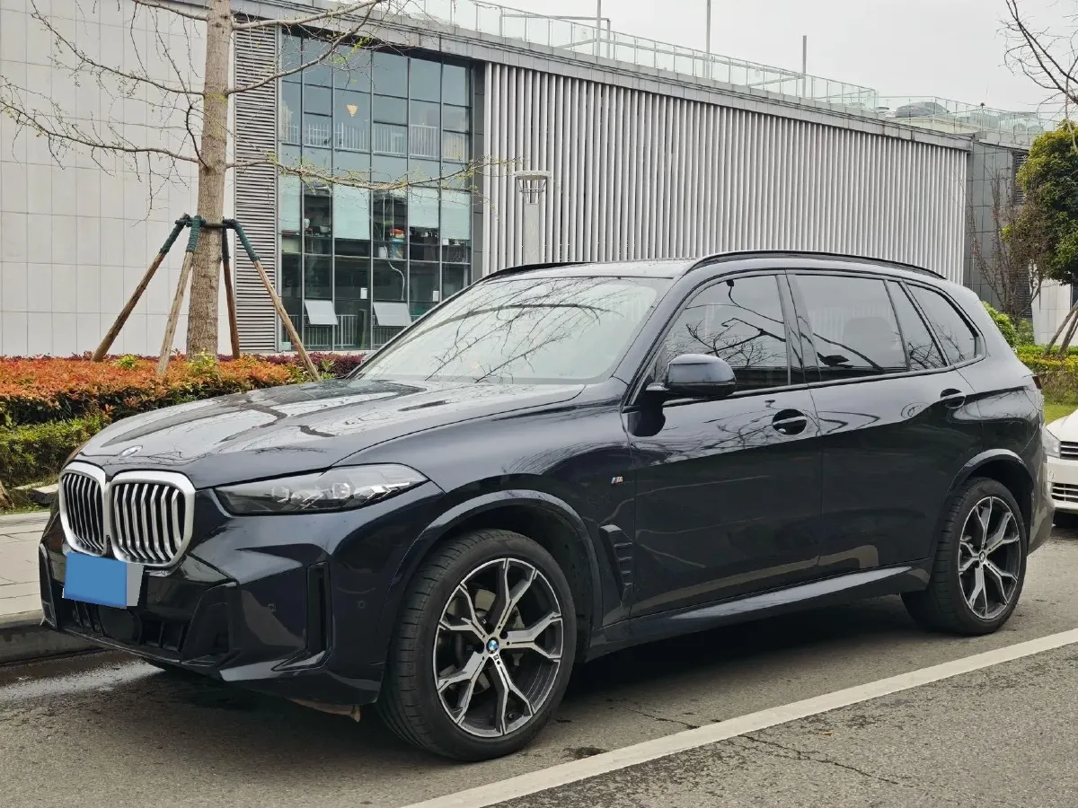 2023 BMW X5 2.0T 258HP L4 8AT,autocango,china used car exporter,china ev exporter,chinese used car exporter,chinese used ev exporter