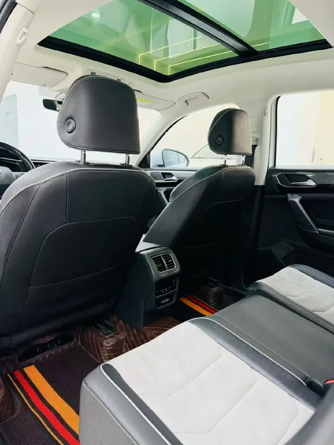 2020 Volkswagen Tayron X 2.0T 186HP L4 7DCT,autocango,china used car exporter,china ev exporter,chinese used car exporter,chinese used ev exporter