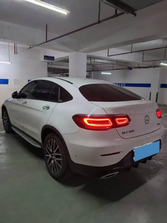 2021 Mercedes-Benz GLC Coupe 2.0T 258HP L4 9AT,autocango,china used car exporter,china ev exporter,chinese used car exporter,chinese used ev exporter
