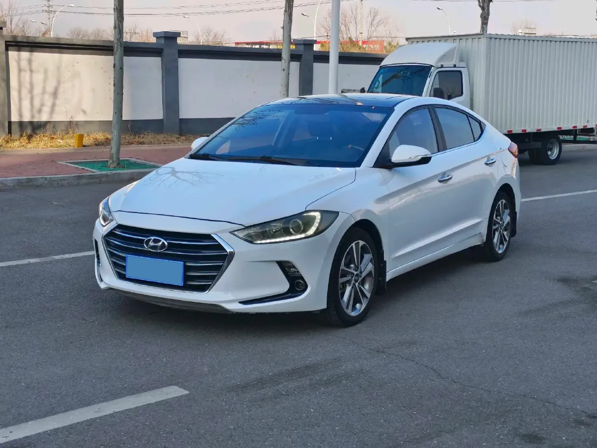 2016 Hyundai Elantra 1.6L 130HP L4 6AT,autocango,china used car exporter,china ev exporter,chinese used car exporter,chinese used ev exporter