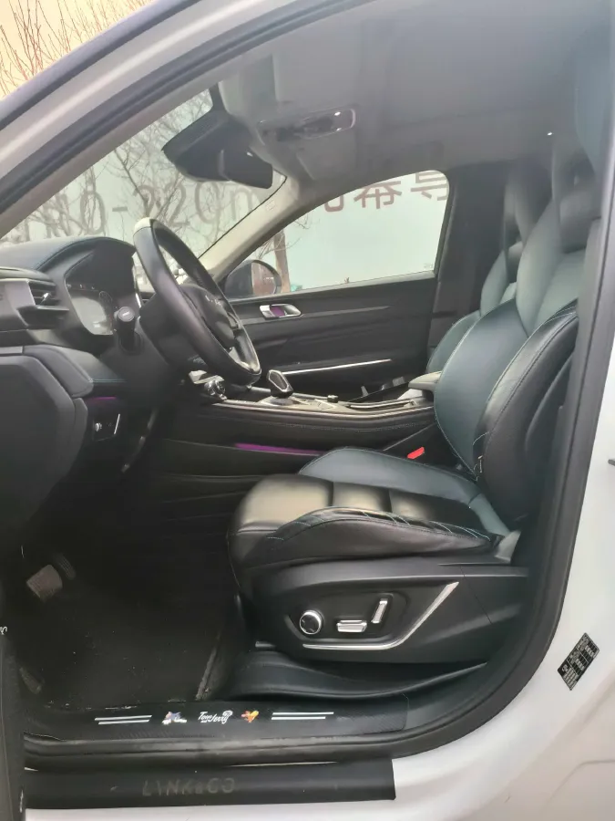 2020 LYNK&CO 05 2.0T 254HP L4 8AT,autocango,china used car exporter,china ev exporter,chinese used car exporter,chinese used ev exporter