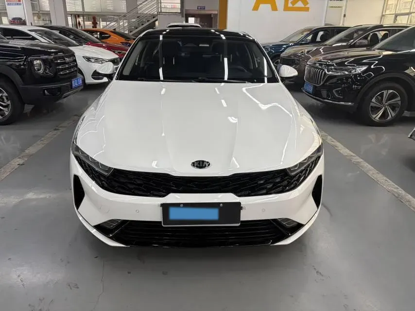 2021 Kia K5 2.0T 240HP L4 8AT,autocango,china used car exporter,china ev exporter,chinese used car exporter,chinese used ev exporter