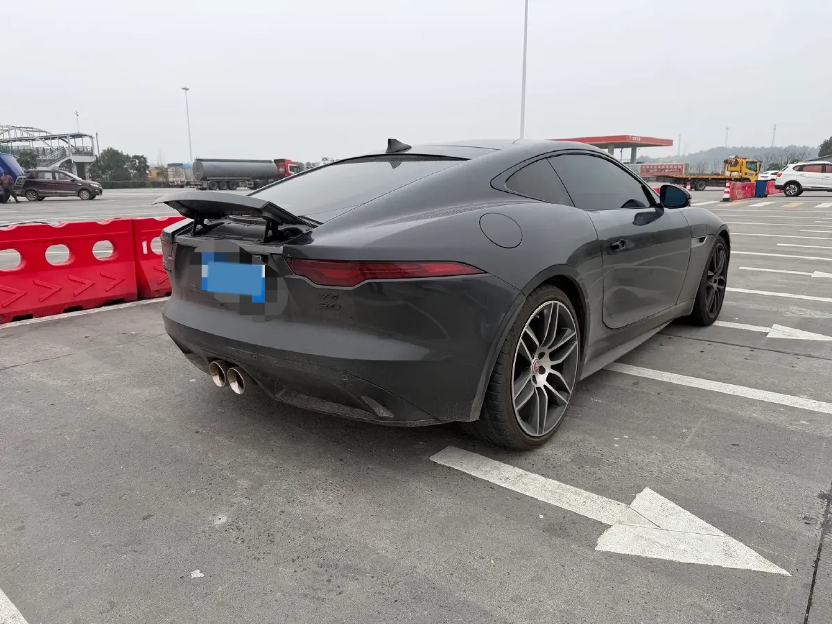 2021 Jaguar F-TYPE 3.0T 381HP V6 8AT,autocango,china used car exporter,china ev exporter,chinese used car exporter,chinese used ev exporter