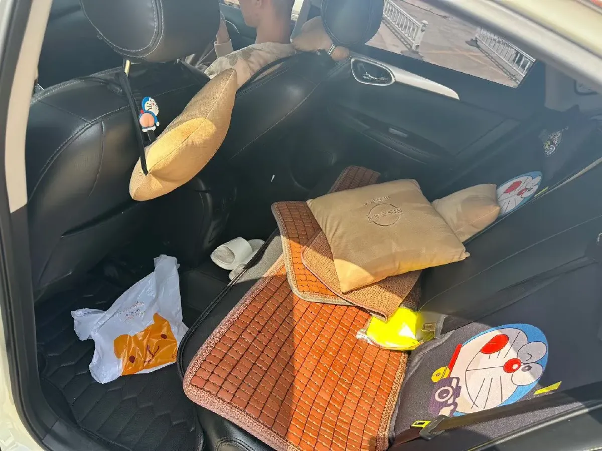 2021 Nissan Sylphy 1.6L 122HP L4 CVT,autocango,china used car exporter,china ev exporter,chinese used car exporter,chinese used ev exporter