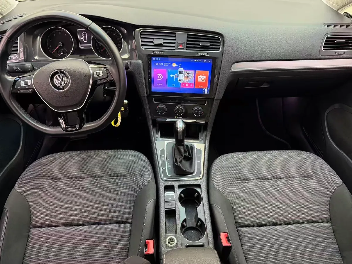 2018 Volkswagen Golf 1.4T 131HP L4 7DCT,autocango,china used car exporter,china ev exporter,chinese used car exporter,chinese used ev exporter