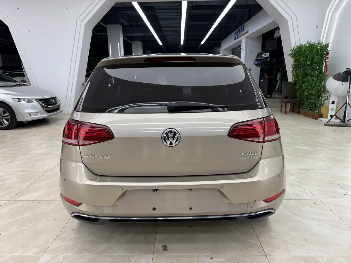 2018 Volkswagen Golf 1.4T 131HP L4 7DCT,autocango,china used car exporter,china ev exporter,chinese used car exporter,chinese used ev exporter