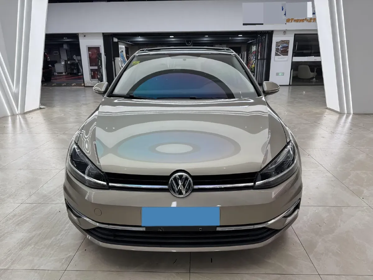2018 Volkswagen Golf 1.4T 131HP L4 7DCT,autocango,china used car exporter,china ev exporter,chinese used car exporter,chinese used ev exporter