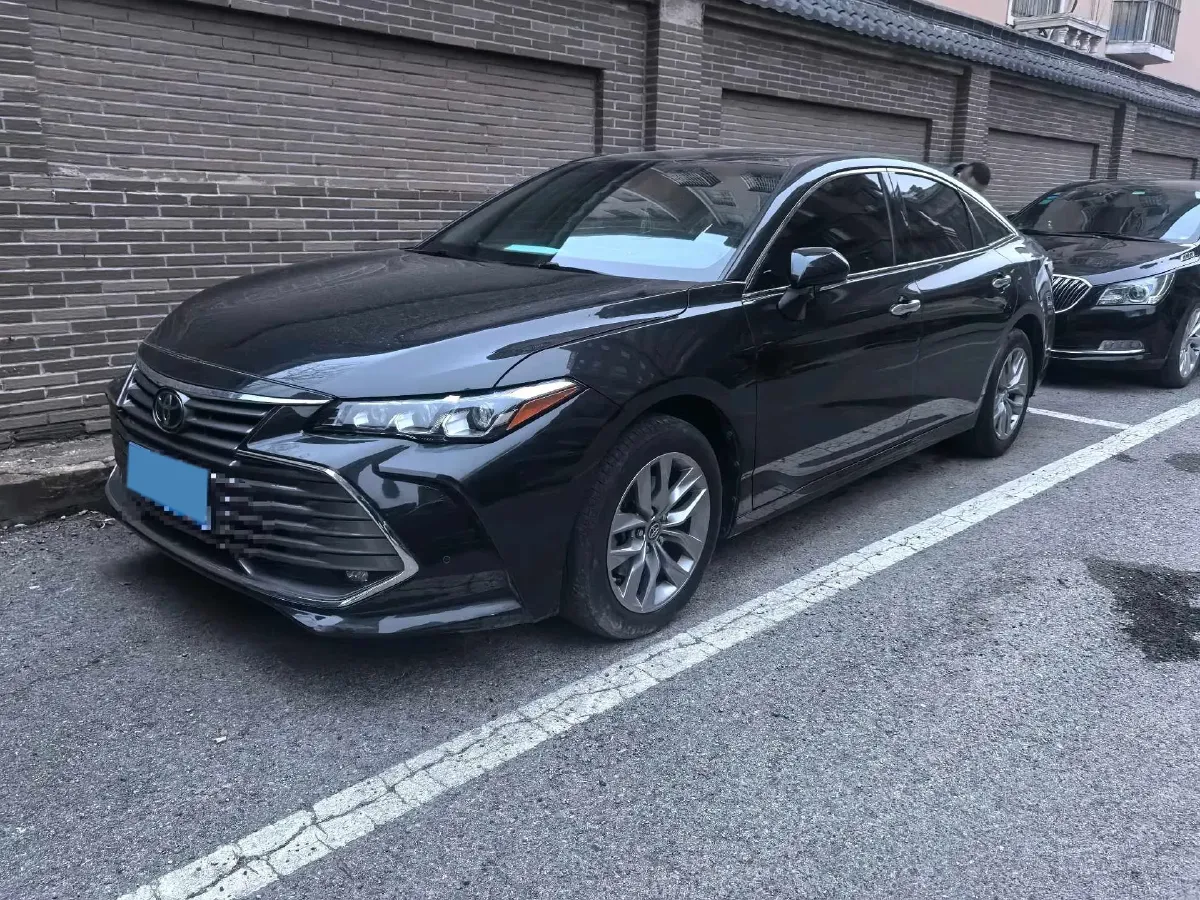 2021 Toyota Avalon 2.5L 209HP L4 8AT,autocango,china used car exporter,china ev exporter,chinese used car exporter,chinese used ev exporter