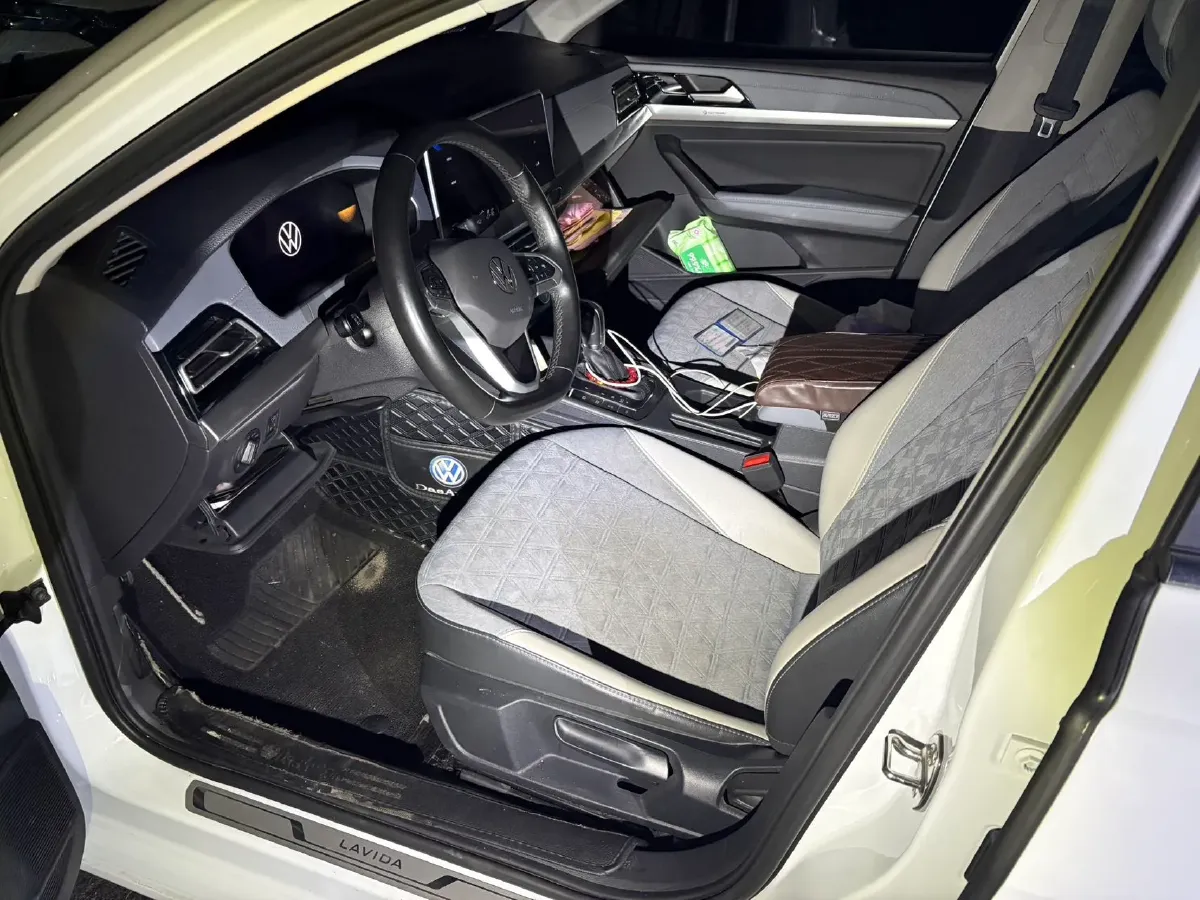 2023 Volkswagen Lavida 1.4T 150HP L4 7DCT,autocango,china used car exporter,china ev exporter,chinese used car exporter,chinese used ev exporter