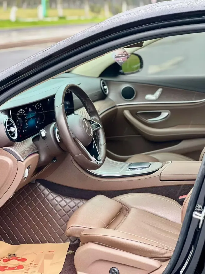 2021 Mercedes-Benz E Class 2.0T 197HP L4 9AT,autocango,china used car exporter,china ev exporter,chinese used car exporter,chinese used ev exporter